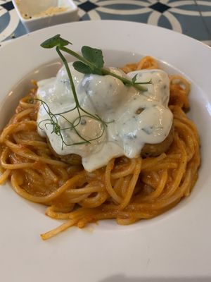 Spaghetti meatballs spinach and tofu at VEGA - Alamo in Madrid