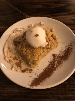 Apple pie at VEGA - Alamo in Madrid