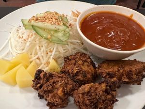 Pasembur that is quite burnt and bitter 4/10  at JanxDen Greenlife Cafe in Penang