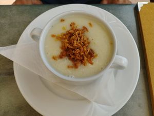  at Walzer Etterem es Panzio in Velence