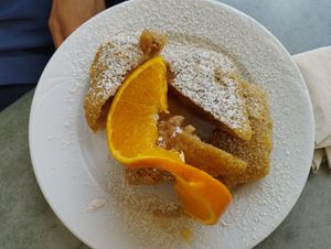  at Walzer Etterem es Panzio in Velence