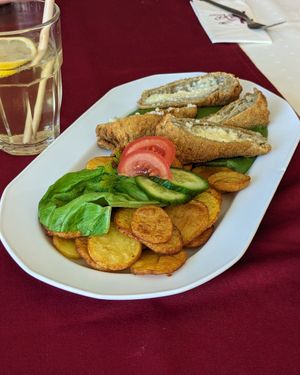  at Walzer Etterem es Panzio in Velence