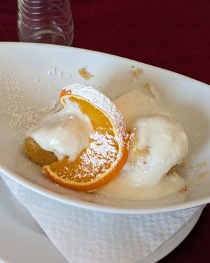  at Walzer Etterem es Panzio in Velence