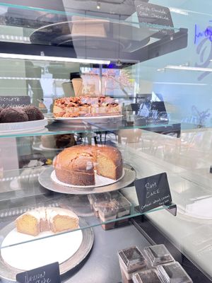   at How Delish HD in West Orange