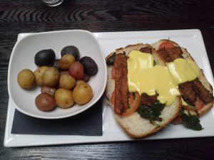 Florentine at SunCafe in Studio City