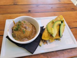 Cuisine at SunCafe in Studio City