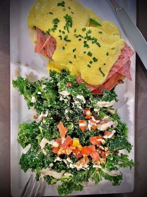 For brunch, the sun Florentine  at SunCafe in Studio City