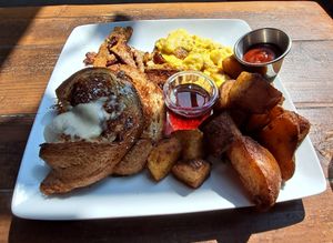 Sun Breakfast Plate at SunCafe in Studio City