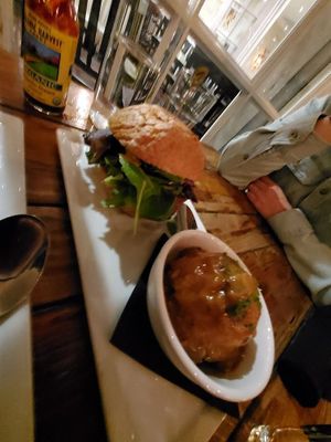 Tempeh Burger at SunCafe in Studio City