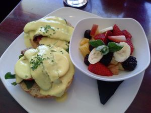 benedict at SunCafe in Studio City