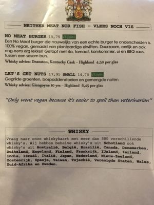 De veganistische gerechten van het hoofdmenu  at Het Wapen van Schotland in Hooghalen