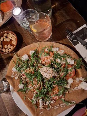  at Creperie & Logi in Aare