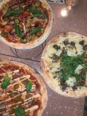 pizzas at Eden in Bondi Beach