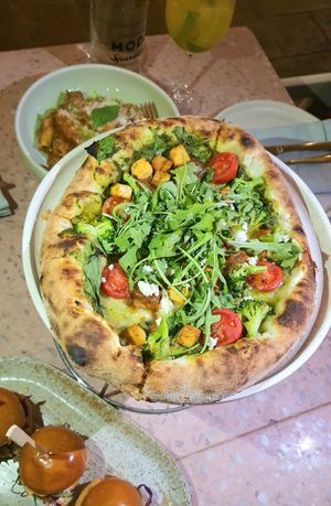 Pizza "Green Goddess" at Eden in Bondi Beach