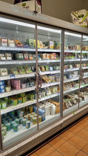 Cooling counter at Alnatura in Luebeck