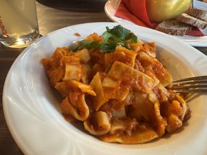 Nudeln mit Tomatensoße   at Scheune Biber Ferienhof in Mirow