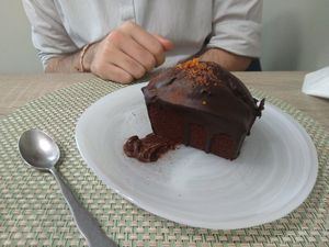 Chocolate cake at La Cookessa Bio in Granollers