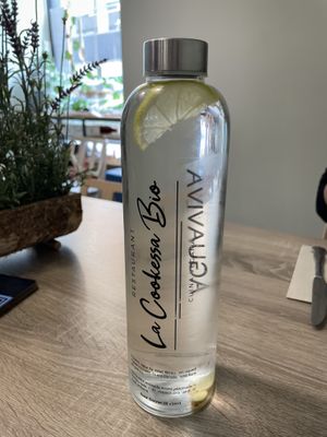 Water  at La Cookessa Bio in Granollers