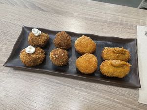 Calçots- boniato-ceps-espinacs  at La Cookessa Bio in Granollers