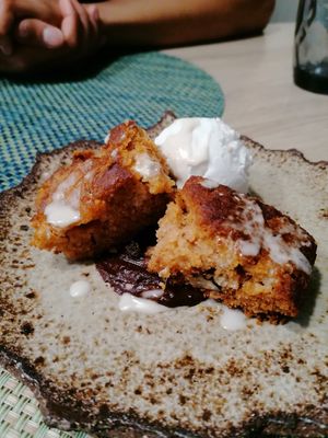 Apple cake at La Cookessa Bio in Granollers