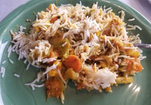  at Gateway To India in Springfield