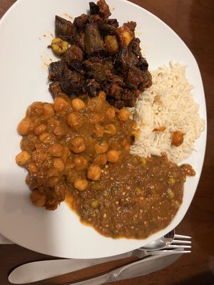   at Gateway To India in Springfield