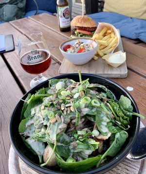 Buddha Bowl vegan 🌱 and veggie burger at Beachclub Copacabana in The Hague