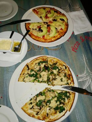 Delicious pizza at Kerdoni's in Bloemfontein