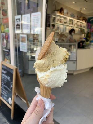Vegan vanilla and pistachio  at Gelateria L'Era Glaciale in Ferrara