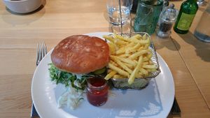 Beyond meat burger at Henry's in Zug