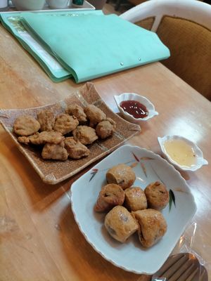 Fried chicken and crab sausage rolls at V. Napaphud Vegetarian Food in Chiang Mai