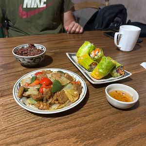 Comida   at Ngon Vegan Restaurant in Tam Coc