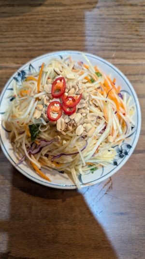 papaya salad at Ngon Vegan Restaurant in Tam Coc