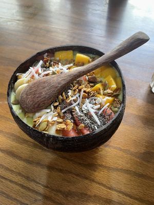 Green smoothie bowl  at Ngon Vegan Restaurant in Tam Coc