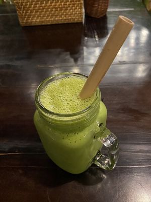 Green smoothie at Ngon Vegan Restaurant in Tam Coc