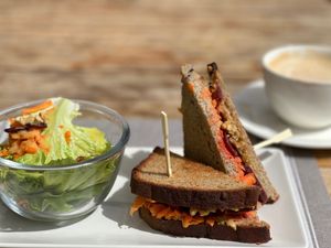  at La Pépite - Place Daviel in Marseille