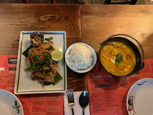 Red Thai curry, pad Thai and rice  at Thaikhun in Aberdeen