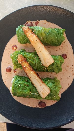 Spring rolls, kalte Mahlzeit at Xuxu in Biarritz