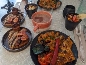 Petit brunch du dimanche 😊 at Xuxu in Biarritz