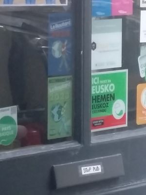 Accepts payment in Eusko! at Xuxu in Biarritz