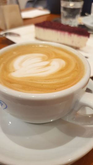 Capuccino vegano at The Heart of Joy in Salzburg