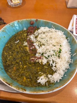 Daily curry selection: Spinach tofu curry:) at The Heart of Joy in Salzburg