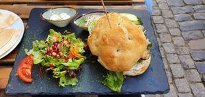 Vebap (vegan kebap + small salad and 2 vegan sauces) at keevee in Heidelberg