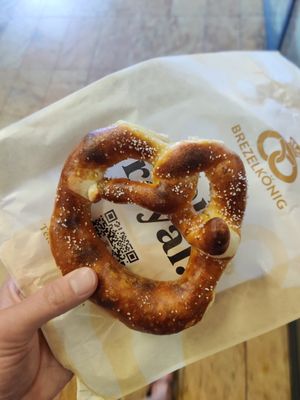  at Brezelkönig in Geneva