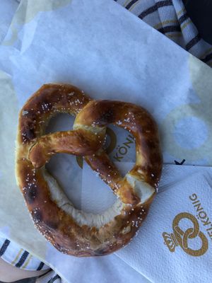 Petit (small) bretzel at Brezelkönig in Geneva