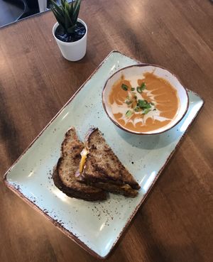 @nobleburgersbowls at Viridescent Kitchen in Plano