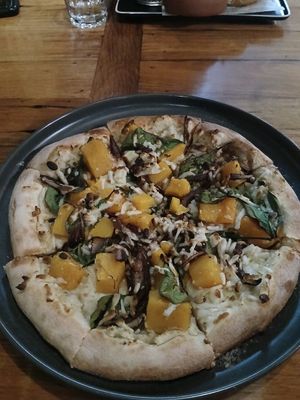 Pumpkin and balsamic onion pizza at The Nags Head Hotel in Adamstown