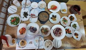 Vegan set at Gamloheon 감로헌 in Jeonju