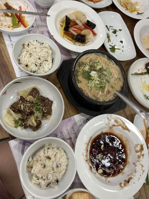   at Gamloheon 감로헌 in Jeonju