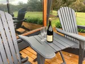 Front deck at Stephanie's Country Cottages in Drummond North